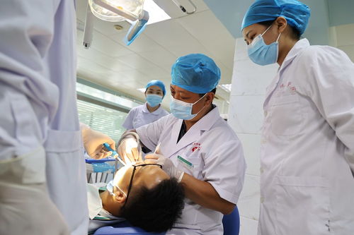 桂林医学院附属口腔医院乐群门诊推出午间夜间门诊，拓展便民口腔诊疗服务